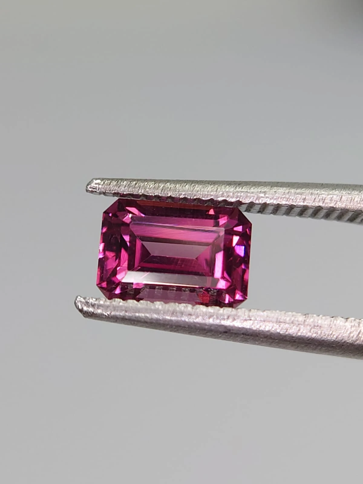 1ct Natural Malaya Garnet Loose Gemstone from Tanzania — view 3